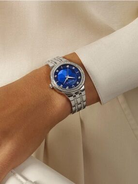 Bulova Phantom Crystal Watch